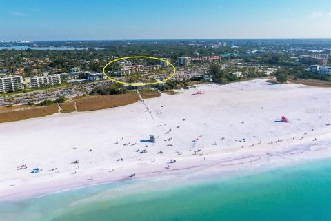 Condominio en venta en Sarasota, Florida, 2 dormitorios, 69.96 m2 № 1919247 - foto 5