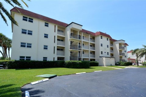 Condominio en venta en Sarasota, Florida, 2 dormitorios, 69.96 m2 № 1919247 - foto 4