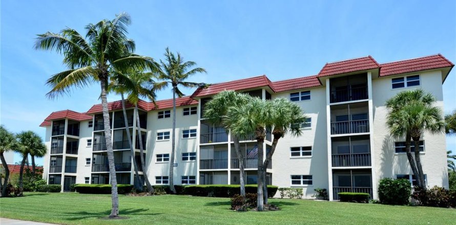 Condominio en Sarasota, Florida, 2 dormitorios  № 1919247