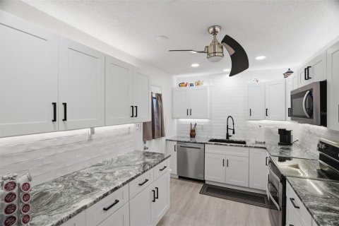 Condominio en venta en Dunedin, Florida, 3 dormitorios, 121.24 m2 № 2107062 - foto 15