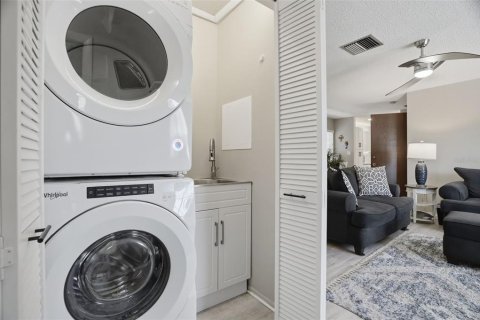 Condominio en venta en Dunedin, Florida, 3 dormitorios, 121.24 m2 № 2107062 - foto 29