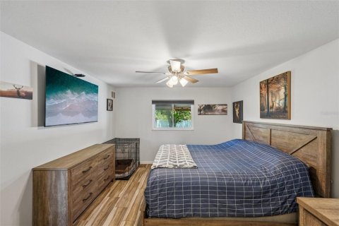 Villa ou maison à vendre à Cape Coral, Floride: 4 chambres, 159.05 m2 № 2120355 - photo 16