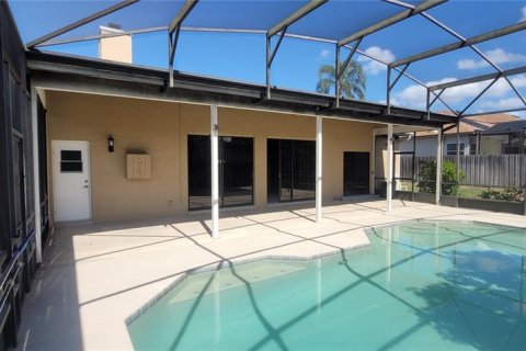 House in Winter Park, Florida 4 bedrooms, 166.11 sq.m. № 1584702 - photo 5