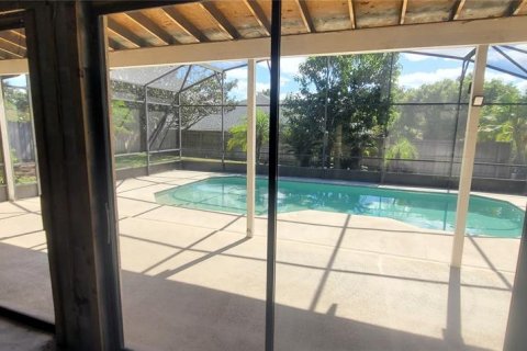 House in Winter Park, Florida 4 bedrooms, 166.11 sq.m. № 1584702 - photo 7
