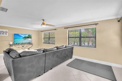 Casa en venta en Deerfield Beach, Florida, 2 dormitorios, 137.31 m2 № 1939828 - foto 25