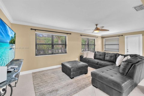 Casa en venta en Deerfield Beach, Florida, 2 dormitorios, 137.31 m2 № 1939828 - foto 22
