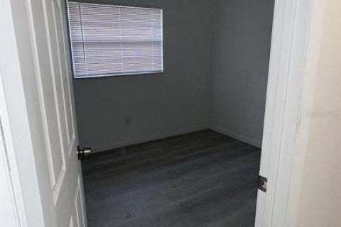 House in Wildwood, Florida 3 bedrooms, 88.26 sq.m. № 2096524 - photo 16