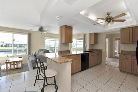 Casa en venta en Punta Gorda, Florida, 2 dormitorios, 157.84 m2 № 1517664 - foto 11