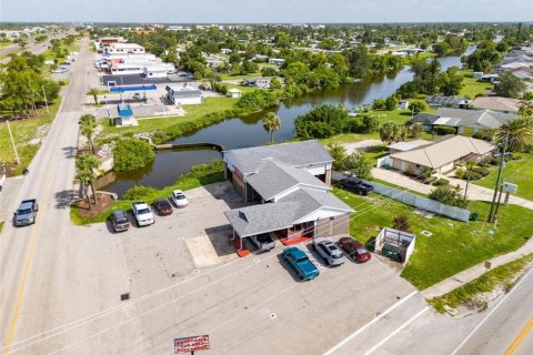 Commercial property in Port Charlotte, Florida № 1808244 - photo 20