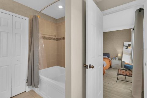 Copropriété à vendre à Kissimmee, Floride: 3 chambres, 128.39 m2 № 2411678 - photo 17