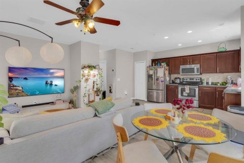 Copropriété à vendre à Kissimmee, Floride: 3 chambres, 128.39 m2 № 2411678 - photo 11