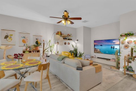 Copropriété à vendre à Kissimmee, Floride: 3 chambres, 128.39 m2 № 2411678 - photo 5
