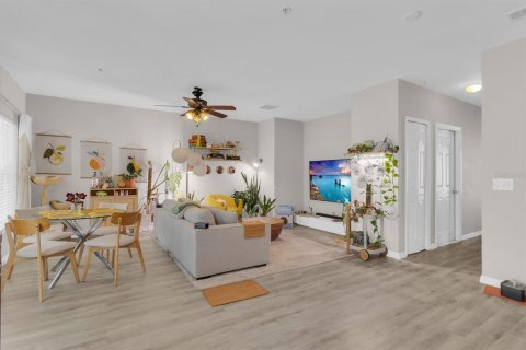 Copropriété à vendre à Kissimmee, Floride: 3 chambres, 128.39 m2 № 2411678 - photo 7
