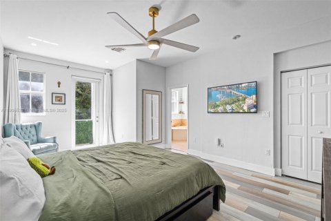 Adosado en venta en Doral, Florida, 3 dormitorios, 186.55 m2 № 2013192 - foto 26