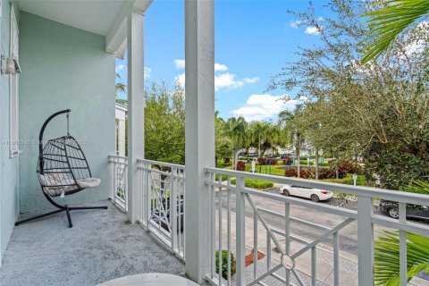 Adosado en venta en Doral, Florida, 3 dormitorios, 186.55 m2 № 2013192 - foto 23