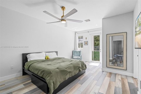 Adosado en venta en Doral, Florida, 3 dormitorios, 186.55 m2 № 2013192 - foto 25