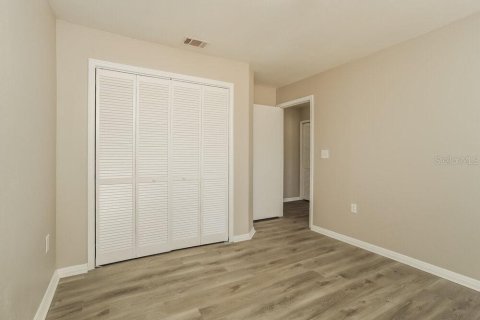 Villa ou maison à louer à Kissimmee, Floride: 3 chambres, 144.37 m2 № 2113334 - photo 13