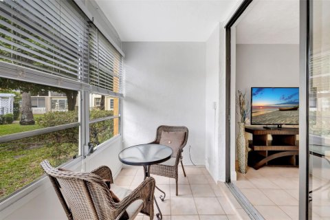 Condominio en venta en Lauderdale Lakes, Florida, 2 dormitorios, 93.83 m2 № 1929611 - foto 6