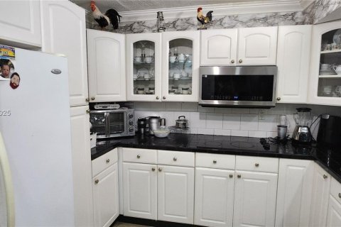 Condominio en venta en Aventura, Florida, 1 dormitorio, 71.16 m2 № 1827591 - foto 14