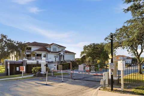Copropriété à vendre à Orlando, Floride: 2 chambres, 128.95 m2 № 2234574 - photo 21
