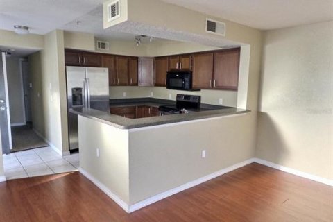 Copropriété à vendre à Orlando, Floride: 2 chambres, 128.95 m2 № 2234574 - photo 4
