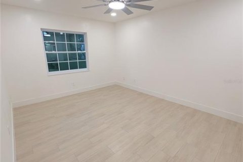 Copropriété à vendre à Tampa, Floride: 2 chambres, 86.21 m2 № 2371749 - photo 15