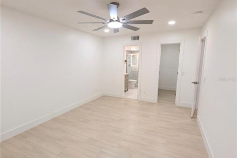 Copropriété à vendre à Tampa, Floride: 2 chambres, 86.21 m2 № 2371749 - photo 17