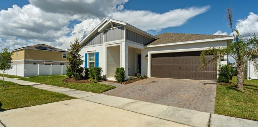 Villa ou maison à Kissimmee, Floride 4 chambres, 178.56 m2 № 2395815