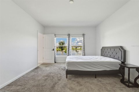 Villa ou maison à louer à Kissimmee, Floride: 4 chambres, 178.56 m2 № 2395815 - photo 23