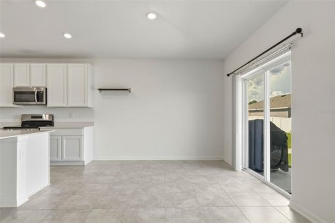Villa ou maison à louer à Kissimmee, Floride: 4 chambres, 178.56 m2 № 2395815 - photo 19
