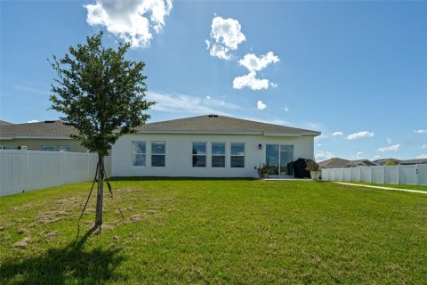 Villa ou maison à louer à Kissimmee, Floride: 4 chambres, 178.56 m2 № 2395815 - photo 27