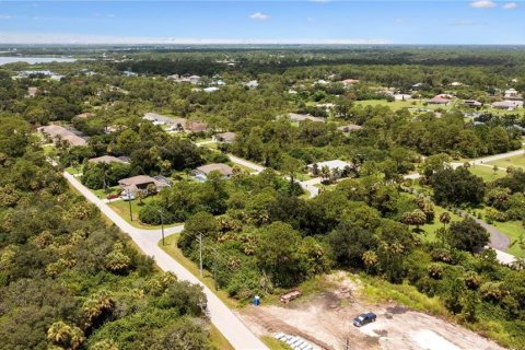 Terreno en venta en Port Charlotte, Florida № 2159192 - foto 6