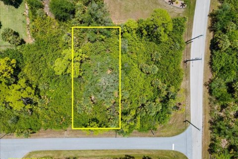 Terreno en venta en Port Charlotte, Florida № 2159192 - foto 10