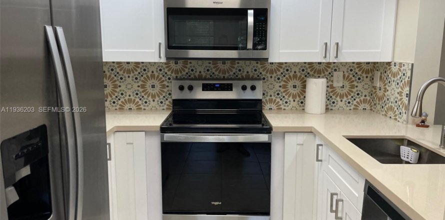 Condo à Miami, Floride, 2 chambres  № 1996642