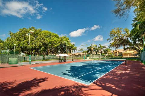 Casa en venta en Leesburg, Florida, 3 dormitorios, 147.9 m2 № 1873208 - foto 28