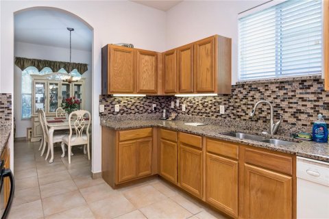 Casa en venta en Leesburg, Florida, 3 dormitorios, 147.9 m2 № 1873208 - foto 12