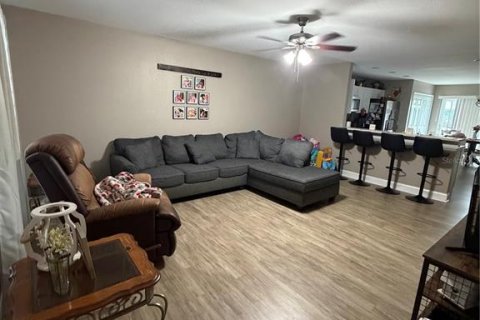 Villa ou maison à vendre à Bartow, Floride: 3 chambres, 119.1 m2 № 2315327 - photo 4