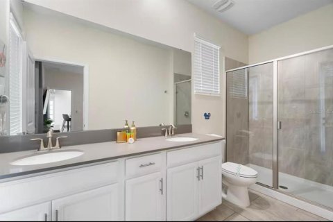 House in Kissimmee, Florida 5 bedrooms, 278.34 sq.m. № 2135777 - photo 20