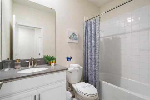 House in Kissimmee, Florida 5 bedrooms, 278.34 sq.m. № 2135777 - photo 24