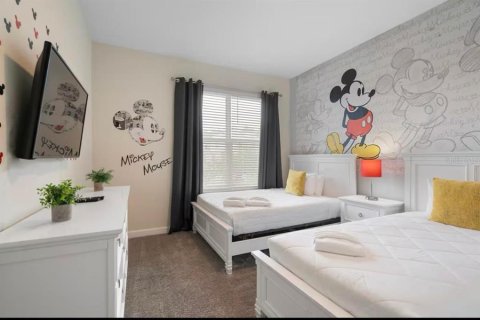 House in Kissimmee, Florida 5 bedrooms, 278.34 sq.m. № 2135777 - photo 27