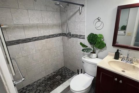Condominio en venta en Lauderhill, Florida, 2 dormitorios, 104.98 m2 № 2213828 - foto 14
