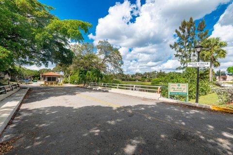 Condominio en venta en Lauderhill, Florida, 2 dormitorios, 104.98 m2 № 2213828 - foto 15