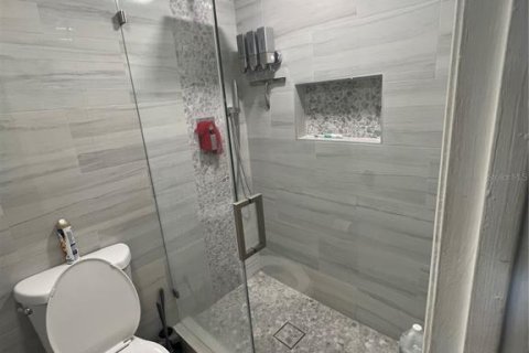 Condominio en venta en Lauderhill, Florida, 2 dormitorios, 104.98 m2 № 2213828 - foto 10