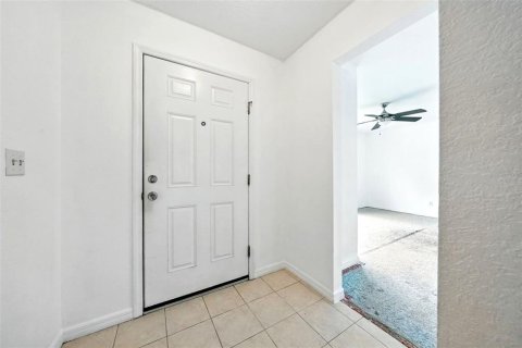 House in Palm Bay, Florida 4 bedrooms, 137.12 sq.m. № 1916716 - photo 18