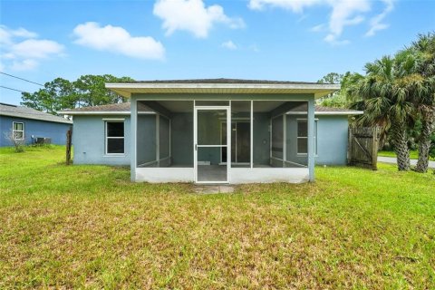 House in Palm Bay, Florida 4 bedrooms, 137.12 sq.m. № 1916716 - photo 14
