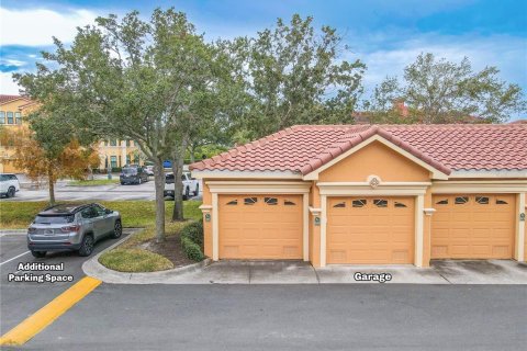 Condo in Clearwater, Florida, 2 bedrooms  № 2238750 - photo 2
