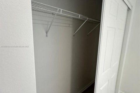 Appartement à louer à Miami, Floride: 2 chambres № 1857347 - photo 16