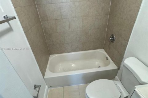 Appartement à louer à Miami, Floride: 2 chambres № 1857347 - photo 14