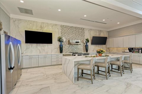 House in Lakewood Ranch, Florida 2 bedrooms, 155.61 sq.m. № 2220002 - photo 24