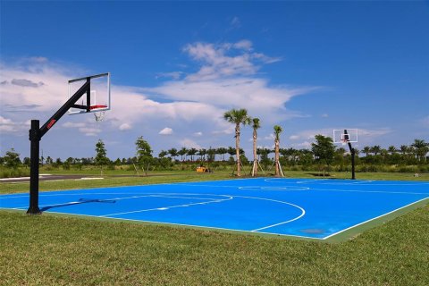 Townhouse in Sarasota, Florida 2 bedrooms, 110.27 sq.m. № 2209166 - photo 20